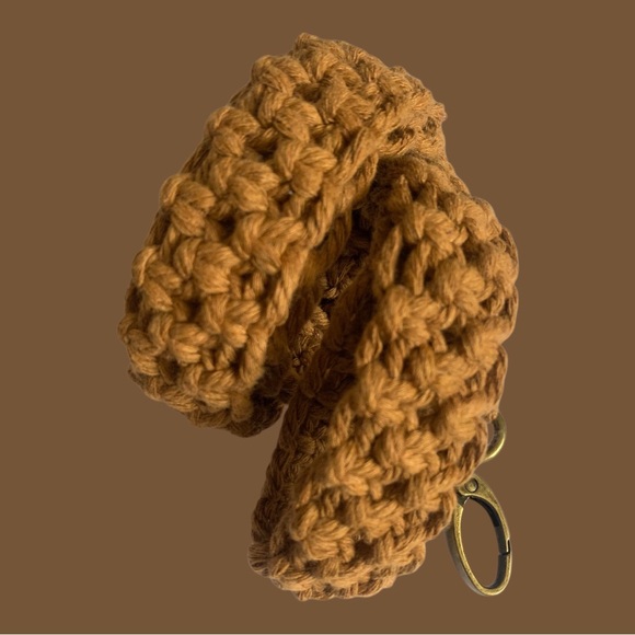 Vintage macrame handbag with Strap - Picture 11 of 16